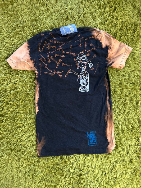 Decks and Distractions